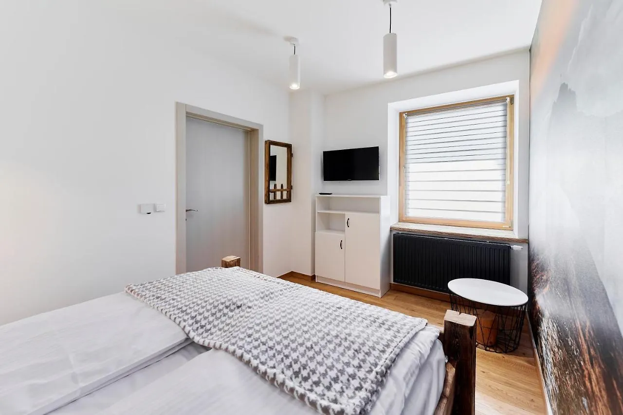 Hel Aparthotel Zakopane 3*,